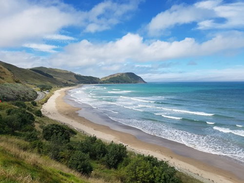 Makorori Beach